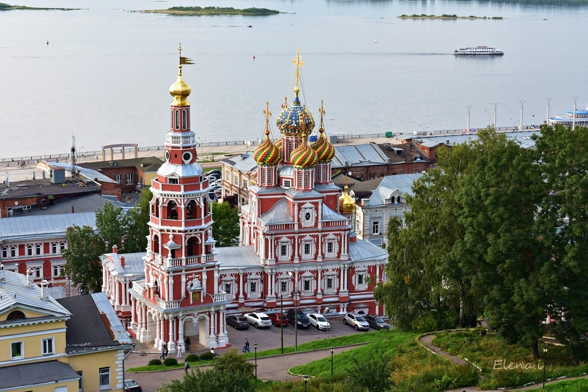 Нижний новгород воскресная. Церковь собора Пресвятой Богородицы Нижний Новгород. Строгановская Церковь Нижний Новгород. Церковь Рождества Богородицы Нижний Новгород. Рождественская Строгановская Церковь Нижний Новгород.