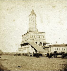 Самые ранние снимки Сухаревой башни